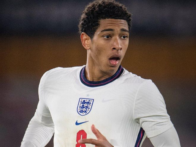 弗拉霍维奇面临长时间休战，意媒：尤文正在关注吉拉西（意媒：弗拉霍维奇或将长期伤停，尤文转而关注吉拉西）