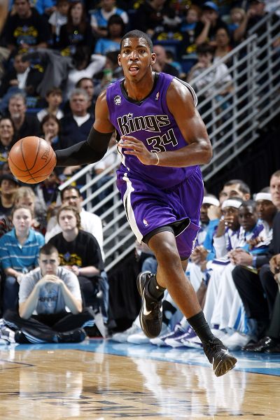 维斯塔潘和诺里斯黄胎起步，皮亚斯特里使用硬胎起步（维斯塔潘与诺里斯黄胎起步，皮亚斯特里硬胎出发）