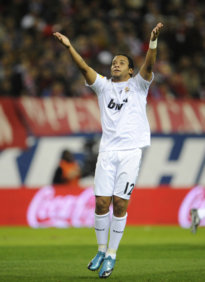 霍芬海姆vs奥格斯堡：曹法尔、奥利弗-鲍曼首发，法比安-里德、泽西格尔出战